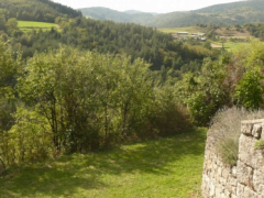 Boetseren naar levend model in de Ardèche